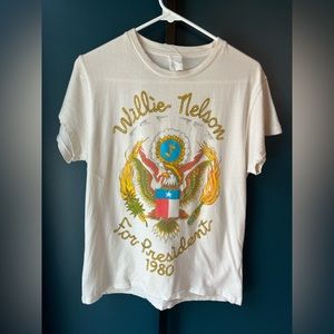 Madeworn Willie Nelson graphic tshirt. Size XS.